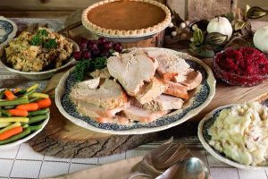 Family/Holiday Dinner Packages - Serves 4-6